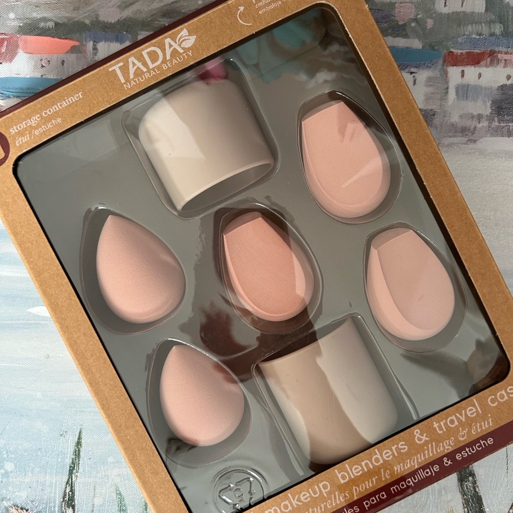 New Tada Natural Makeup Blenders & Case Travel Luxury Makeup Tools